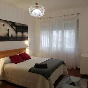 Piso Luminoso, Amplio Y Tranquilo En Casco Viejo Bilbao
