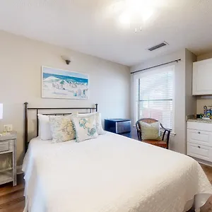  Apartment The At St Thomas Square United States